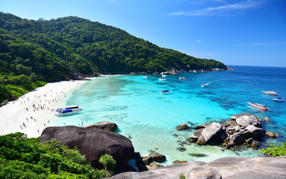 From Khao Lak & Phuket: Similan Islands Snorkeling Day Trip - Included Amenities