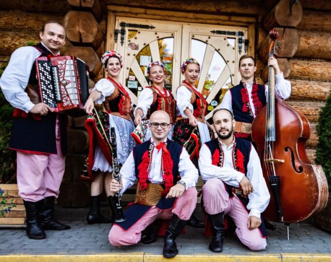 From Krakow: Polish Folk Show With All-You-Can-Eat Dinner - Booking Information