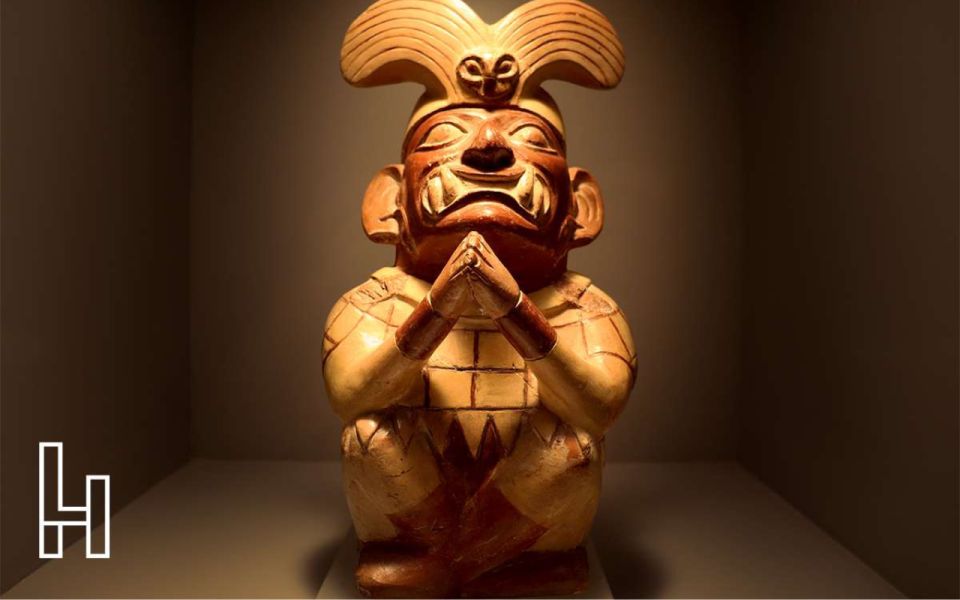 From Lima: the Larco Museum Complete Tour With Transfers - Nearby Attractions to Explore