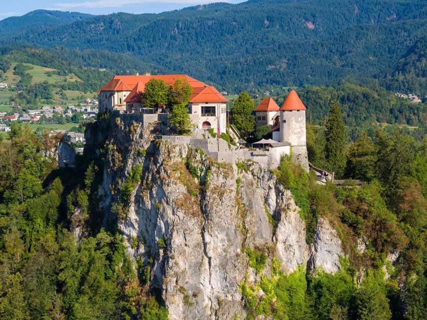 From Ljubljana: Lake Bled Tour - Getting to Lake Bled