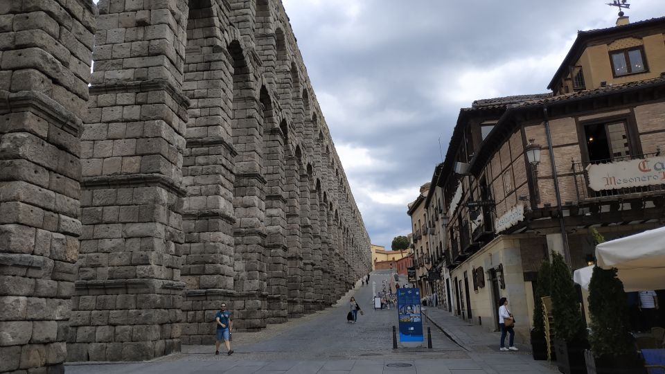 From Madrid: Ávila and Segovia Guided Day Trip - Transportation Details