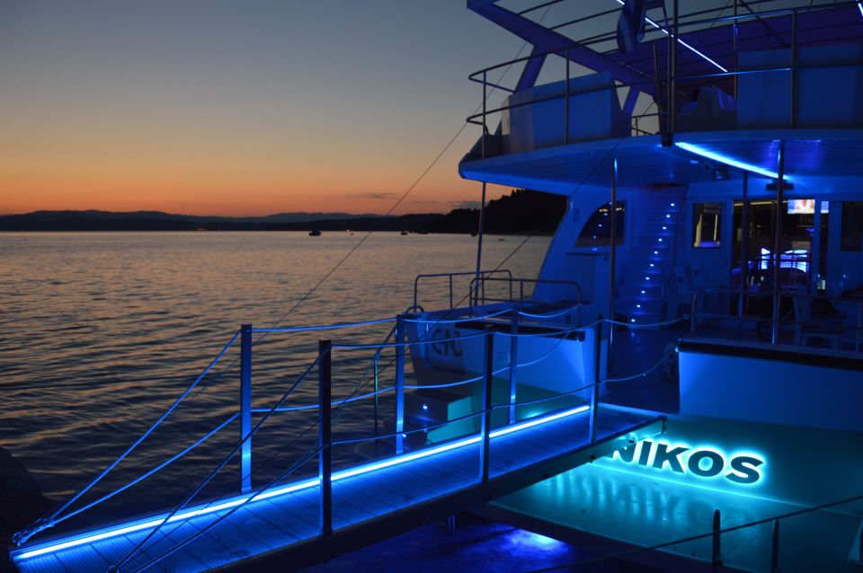 From Ouranoupoli: Back to the 80s. VIP Sunset Cruise - Frequently Asked Questions