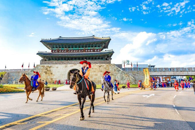 From Seoul: The 61st Suwon Hwaseong Cultural Festival Tour - King Jeongjos Royal Parade