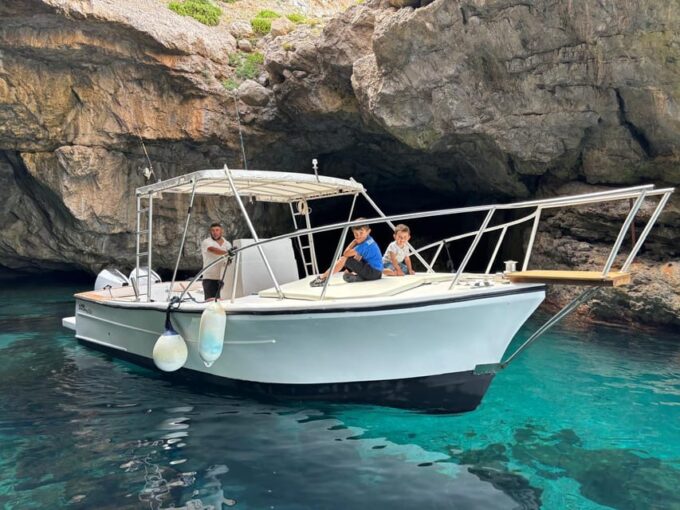 From Trapani: Favignana and Levanzo Boat Tour With Lunch - Explore the Egadi Islands
