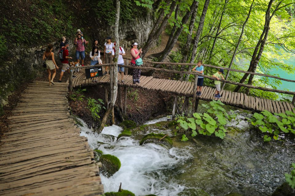 From Zadar: Round-Trip Transfer to Plitvice Lakes - Booking and Cancellation Policy