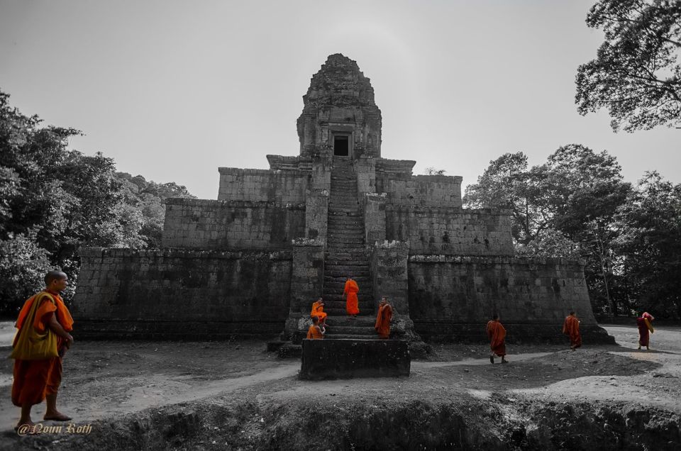 Full-Day Angkor Wat Sunrise and Sunset Private Tour - Amenities and Comfort