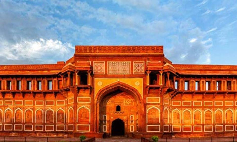 Full-Day Tour of Agra With Fatehpur Sikri From Delhi - Tips for Travelers