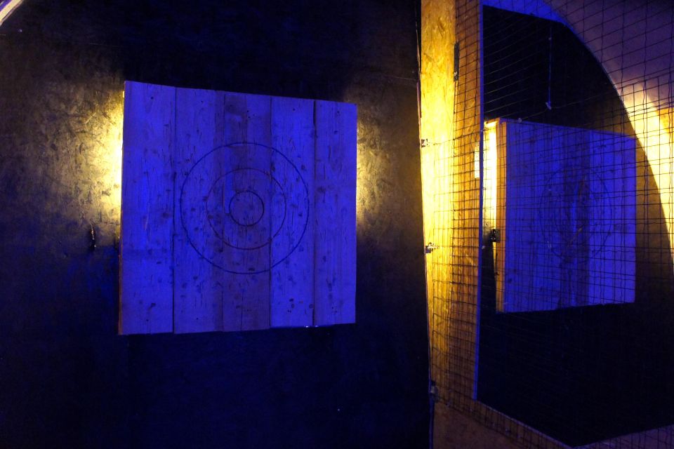 Gdańsk: Axe Throwing - Safety Measures and Guidelines