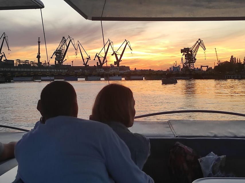 Gdańsk: Motława River Eco Cruise at Sunset With Prosecco - Cancellation Policy