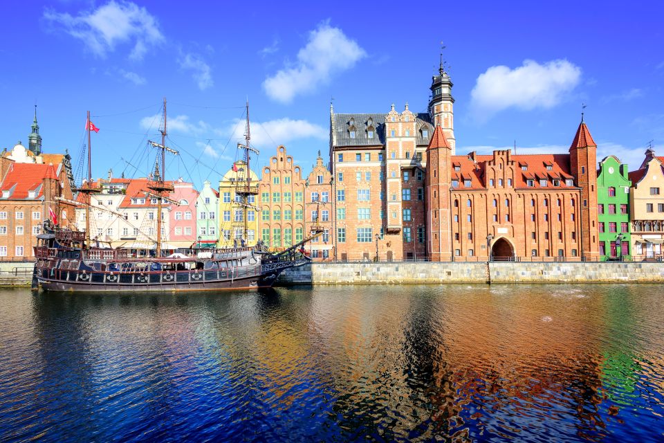 GdańSk: Old Town Private Walking Tour With Legends and Facts - Historical Significance