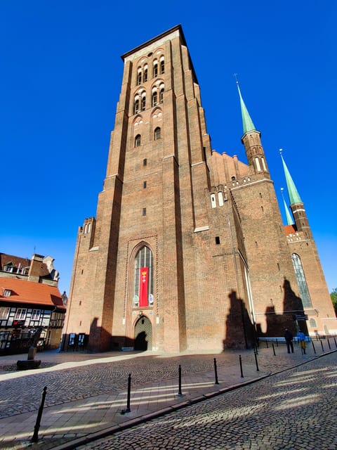 Gdańsk Starter: Explore the Historic Main Town District - Booking and Availability