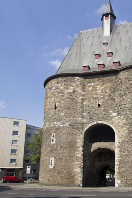 Germany: Guided Tour of Aachen - Significance of Charlemagne