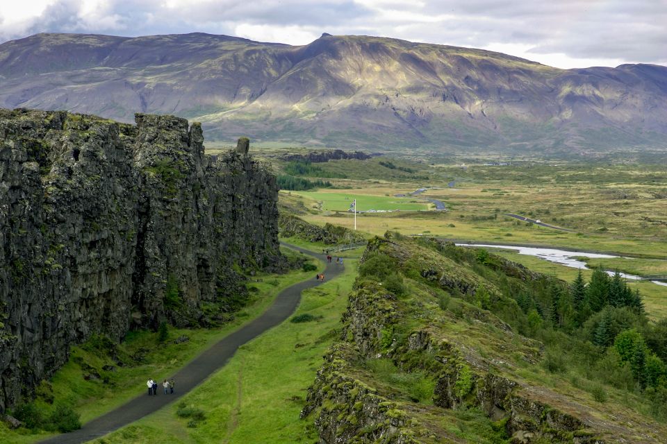 Golden Circle and Fontana Wellness Tour From Reykjavik - What to Bring