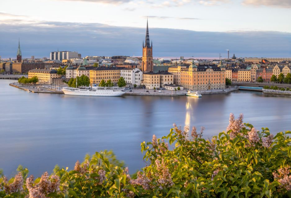 Golden Hour Photo Walk in the Heart of Stockholm - Who Can Join the Tour