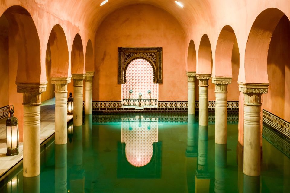 Granada: Hammam Al Ándalus With Massage - Relaxation and Refreshments