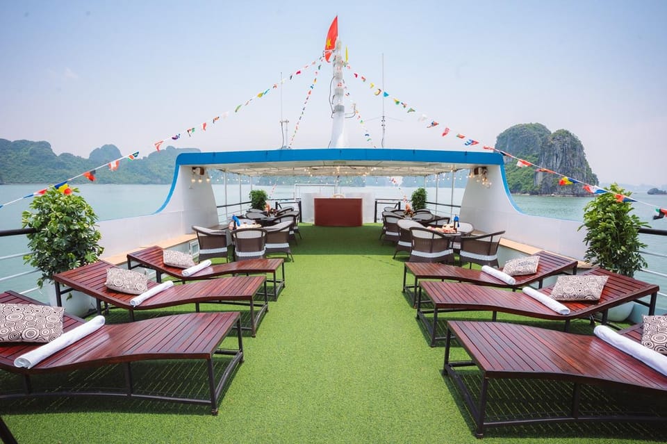 Ha Noi: Explore Ha Long Bay 1 Day With Deluxe Cruise - Iconic Limestone Formations