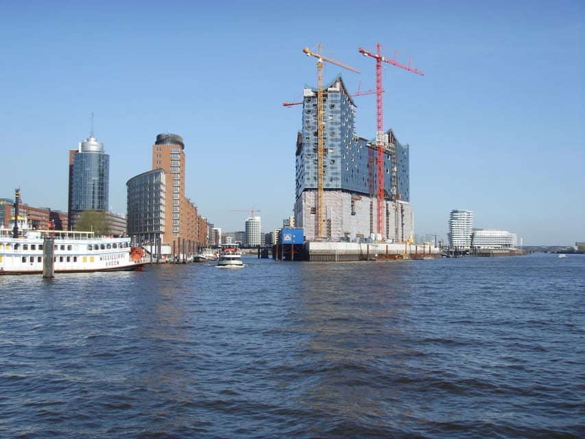 Hamburg: 1-Hour Harbor Cruise - Transportation and Value