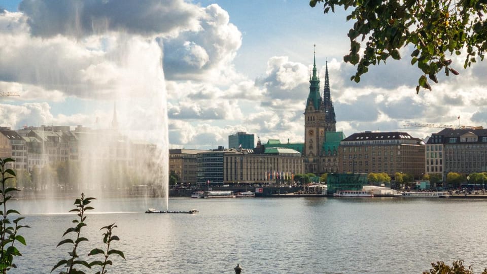 Hamburg: Selfguided Audiotour Old Town and City Center - Frequently Asked Questions