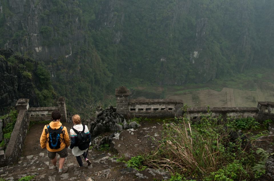 Hanoi: Hoa Lu, Mua Cave and Trang an Day Tour With Lunch - Booking Information