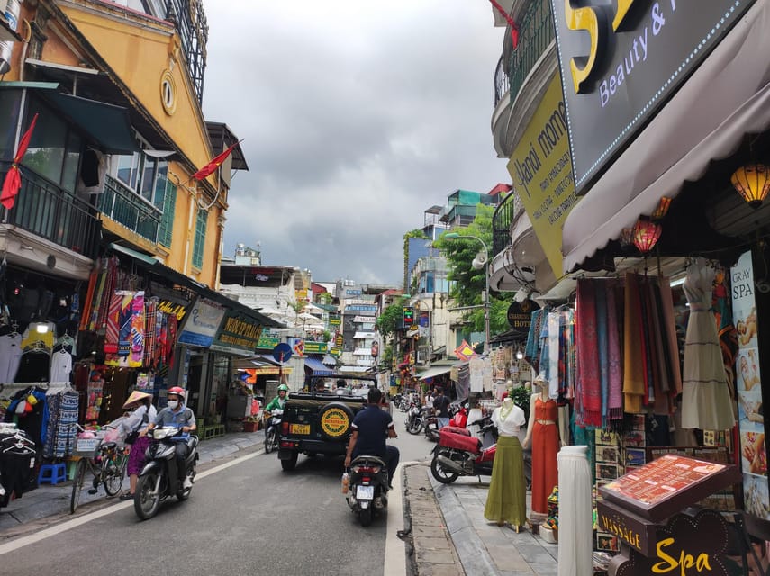 Hanoi Old Quarter: Private Walking Tour to Historical Sites. - Taking in Vibrant Market Atmosphere