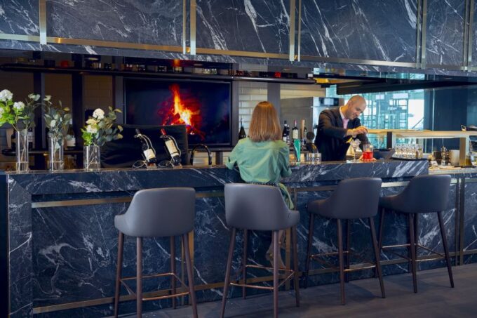 Helsinki Airport (HEL): Premium Lounge Entry - Food and Beverage Options