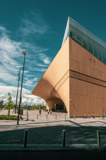 Helsinki: Architectural Highlights Guided Walking Tour - What to Expect