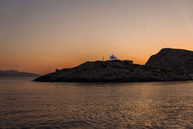 Heraklion: Sunset Sailing Cruise Dia Island With Snorkeling - Preparing for the Cruise