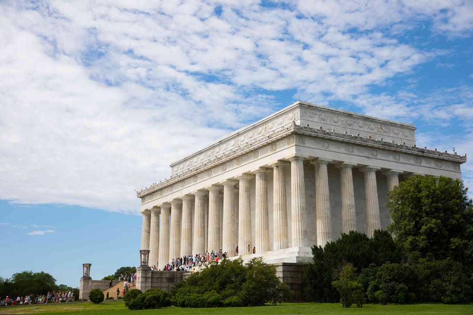 Highlights of The National Mall Walking Tour - Frequently Asked Questions