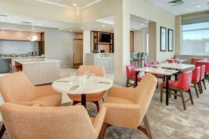 Hilton Garden Inn Lakewood - Frequently Asked Questions
