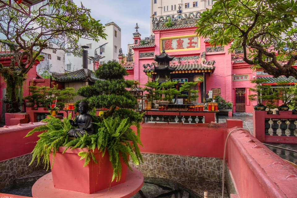 Ho Chi Minh: Half-Day City Exploration by Car - Discover Iconic Landmarks