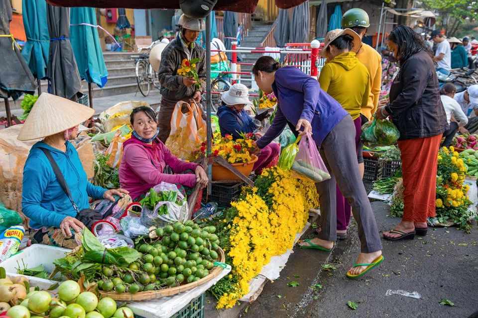 Hoi An: Customs and Tradition Tour With Vegetarian Dinner - Tips for Travelers