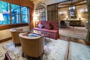Hotel Granduca Houston - Frequently Asked Questions