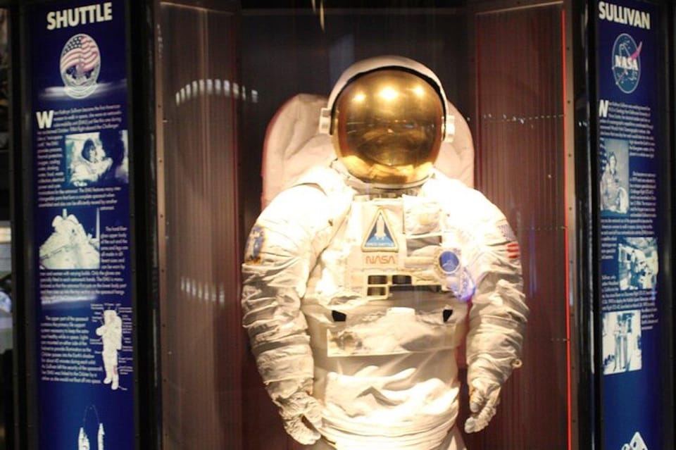 Houston: Driving Tour & NASA Space Center Ticket & Transport - City Tour Highlights