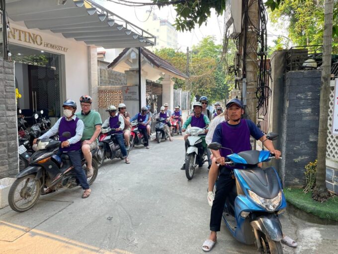 Hue: Motorbike Tour Into the Citadel and Along the Ngự Hà Canal - Experience and Learning Opportunities