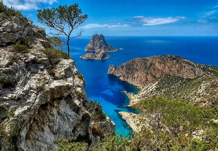 Ibiza: Combo Boat Trip, 4x4 Safari and Es Vedra Sunset Hike - 4x4 Safari Adventure