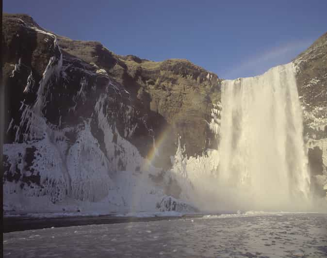 Iceland: Hidden Powers & Northern Lights 6 Day Guided Tour - Important Considerations