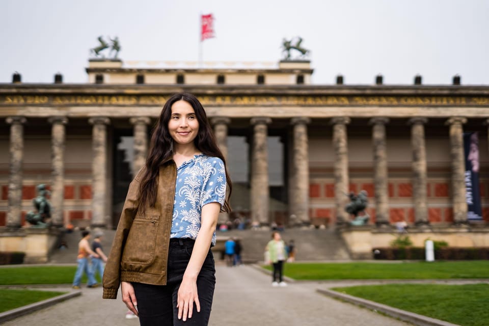 Iconic Berlin: Private Photo Session at Berlin'S Top 3 Sites - Customization and Additional Options