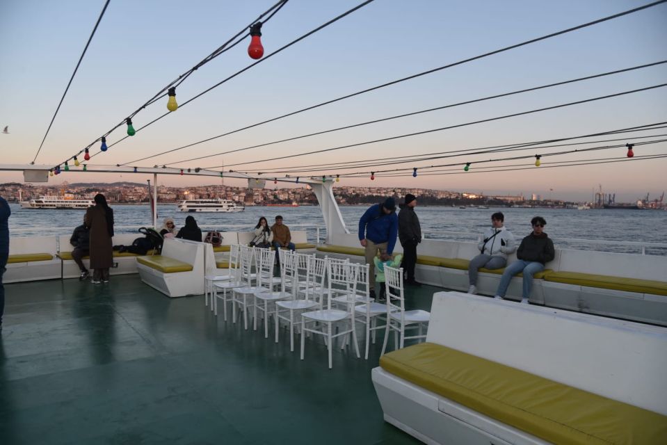 Istanbul: Explore Asian Side of Bosphorous on a Boat Cruise - Tips for Your Journey