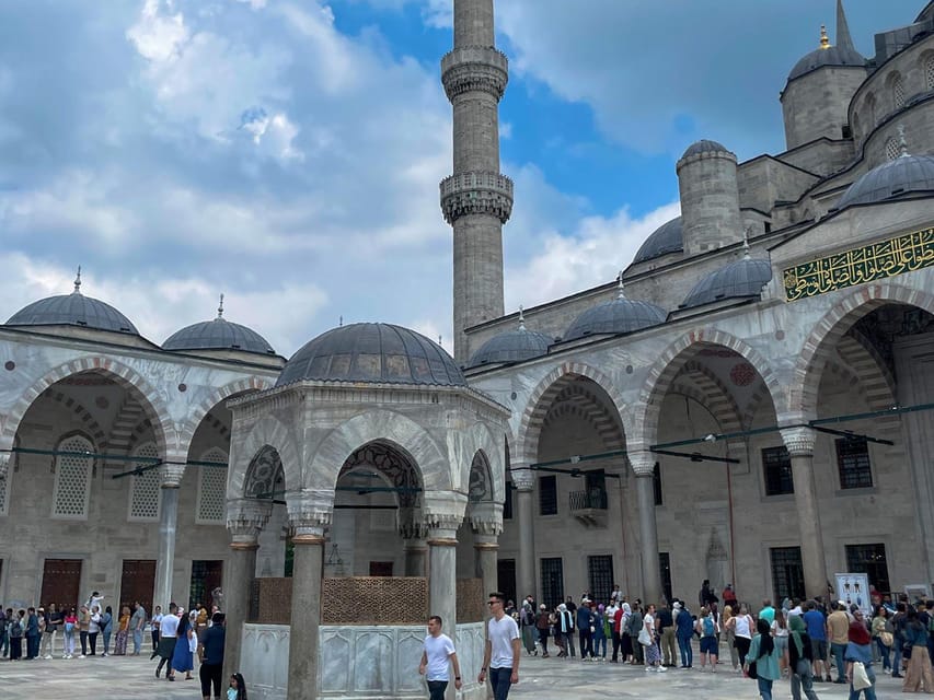 Istanbul: Hagia Sophia & Blue Mosque Small Group Tour - Frequently Asked Questions