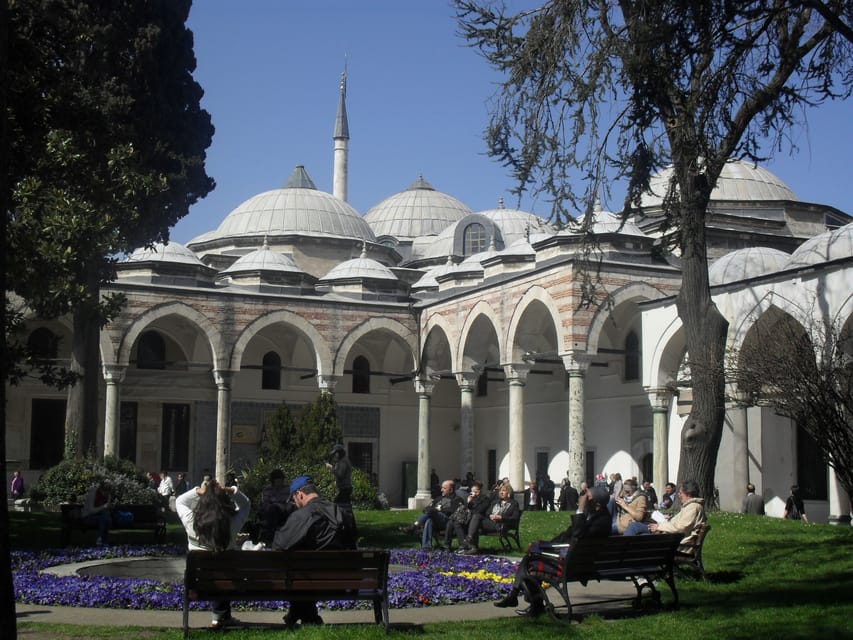 Istanbul: Half-Day Tour With Topkapi Palace - Frequently Asked Questions