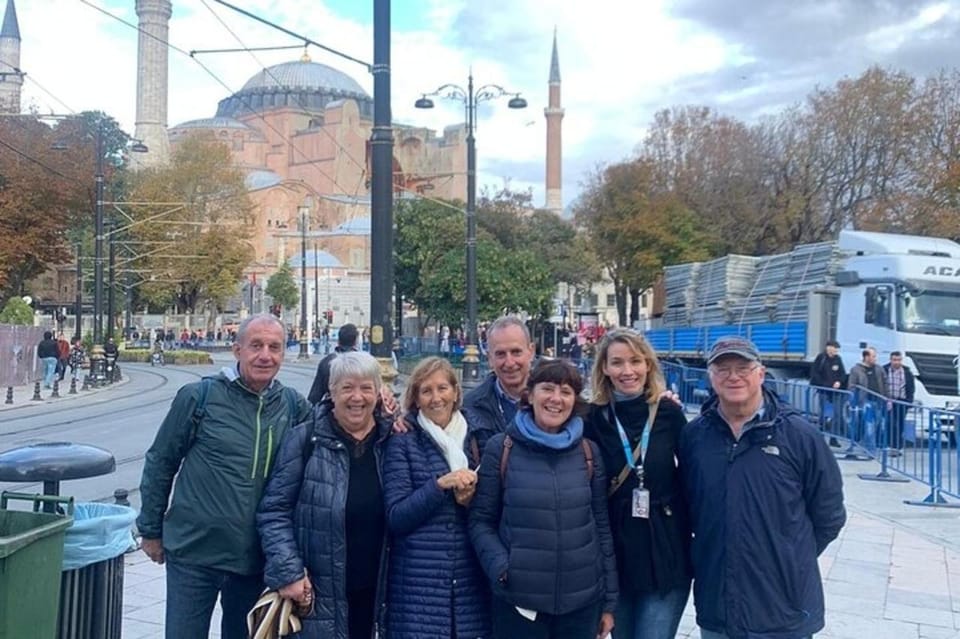 Istanbul : Highlights Walking Tour - Meeting Point