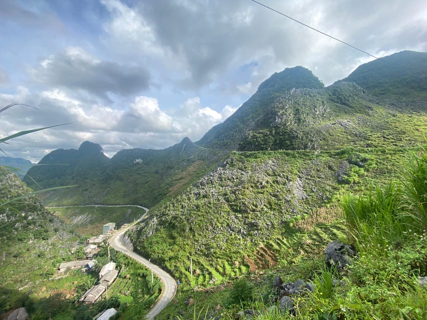 Jasmine Tour : Ha Giang Loop 3D2N - Professionally Trained Drivers