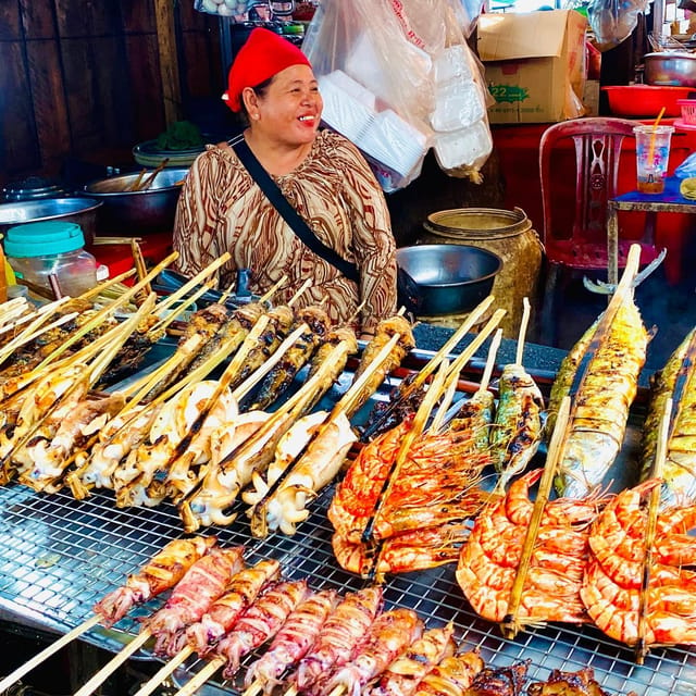 Kampot Day Trip to Pepper Farm, Temple and Salt Field , Etc - Culinary Delights at Kep Crab Market