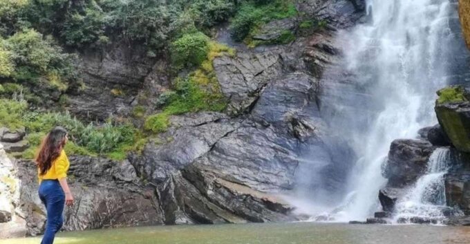 Kandy to Nanuoya Railway Station Drop Service - Tourist Attractions