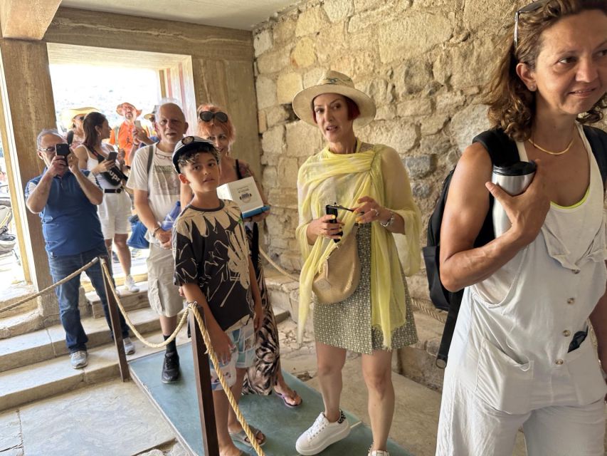 Knossos Palace: Family-friendly Mythology Tour - Inclusions and Exclusions