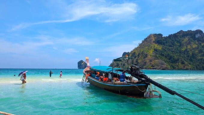 Krabi: Island Hopping Tour by Private Longtail Boat - Breathtaking Island Scenery