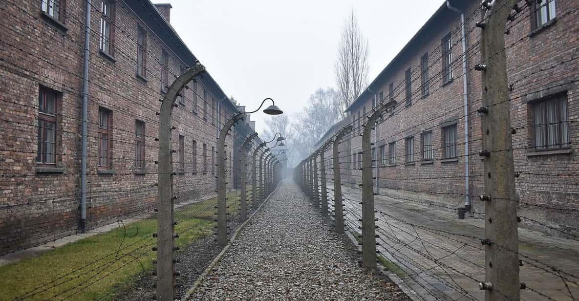 Krakow: Auschwitz-Birkenau Day Trip With Tour Leader - Meeting Point Information