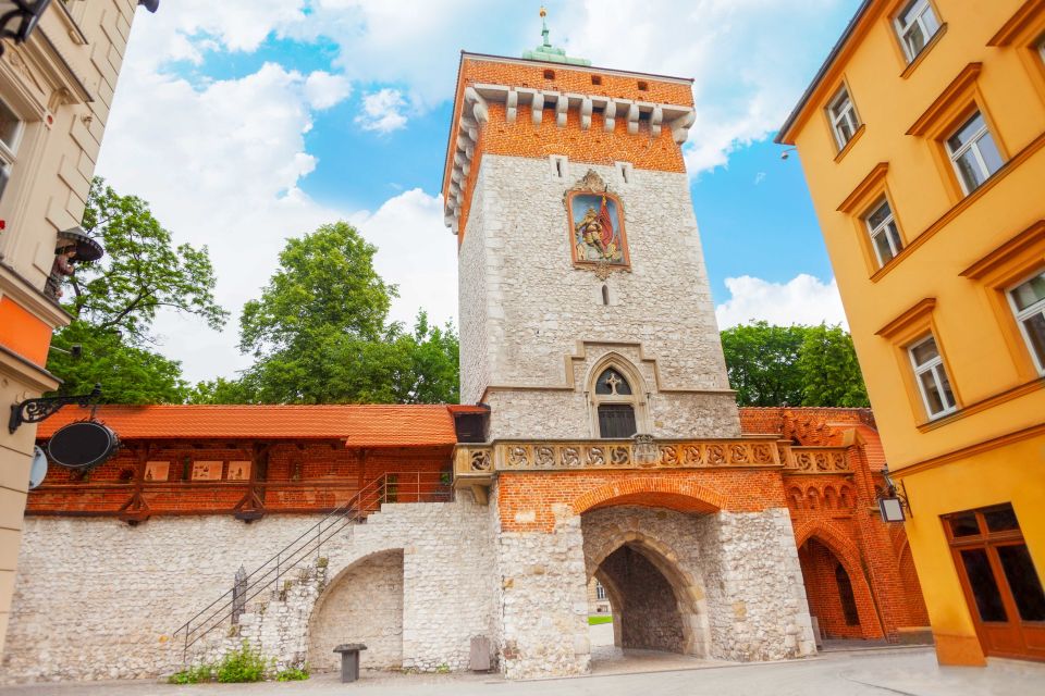 Krakow: Old Town Guided Walking Tour - Recommendations for Participants