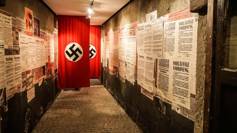 Krakow: Oskar Schindlers Factory Guided Tour - Additional Visitor Tips