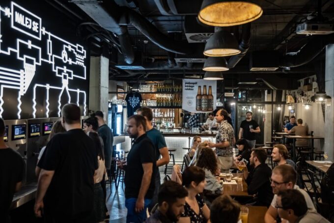 Krakow: Polish Food Walking Tour With Dinner and Beer - Important Restrictions